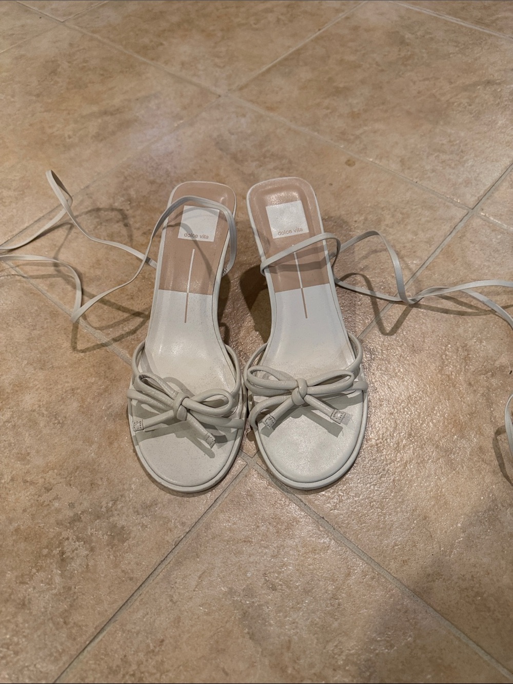 Dolce Vita - ivory Lace-Up Knot Sandals for Women
